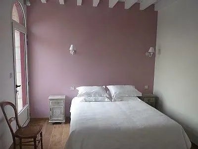 Casa de Férias Jolie En Pierre De Tuffeau